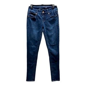Woman’s Seven7 Skinny Jeans